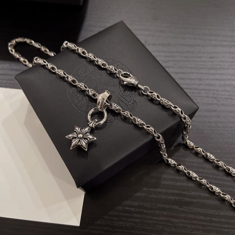 Ch**me He**ts necklaces